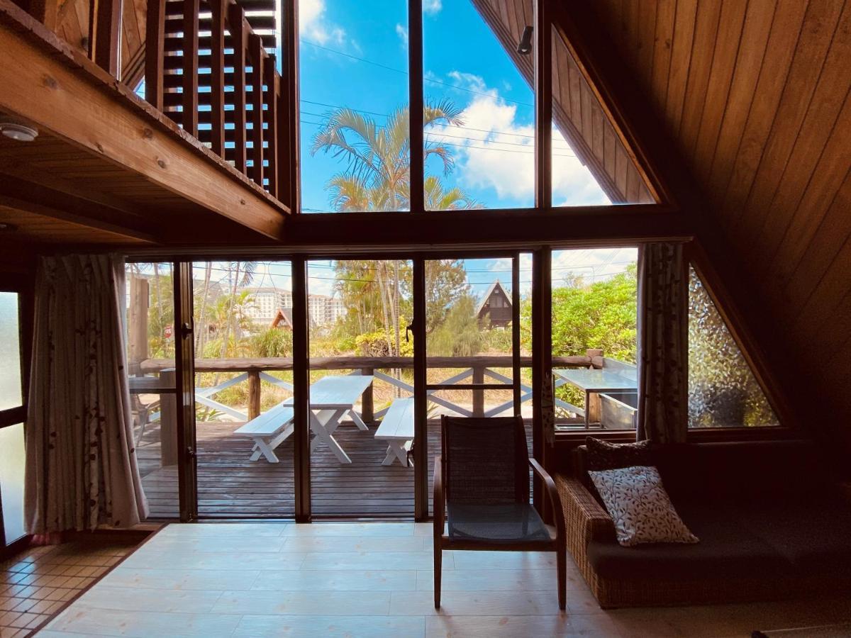 Sea Breeze Villa Onna Exterior photo